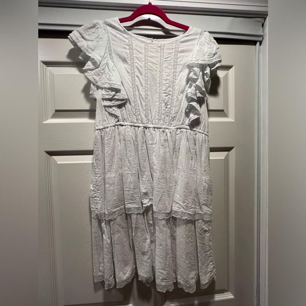 Juniors White Lacy Summer Dress, excellent condition Size XL